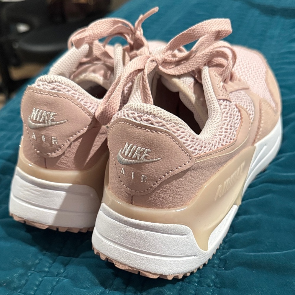 Nike Air Max Pink White Sneakers Size 8 Women’s - Picture 5 of 6